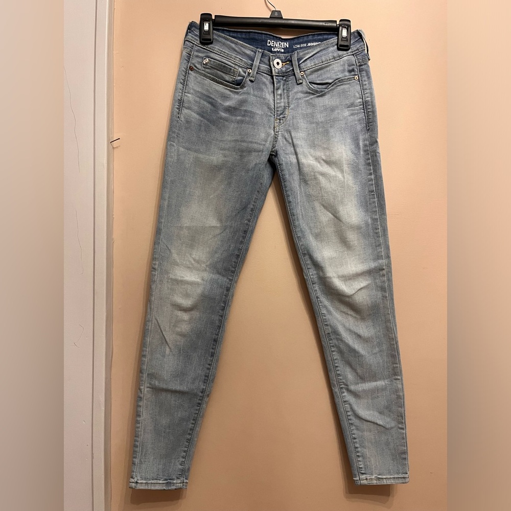 Denizen Levi’s Women’s Low Rise Jeggings
